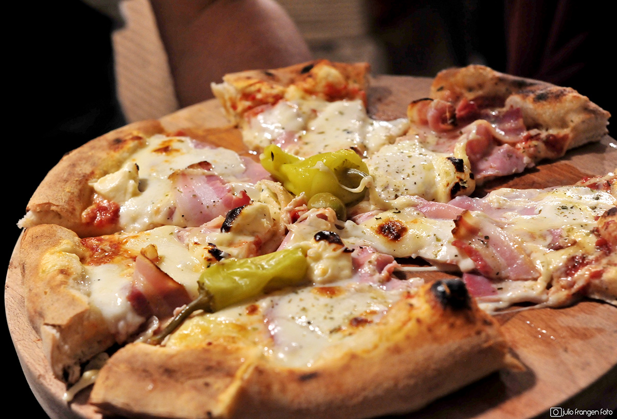 Hmm… Talijanski, američki ili neodoljivo bogati Chello stil izrade pizze?